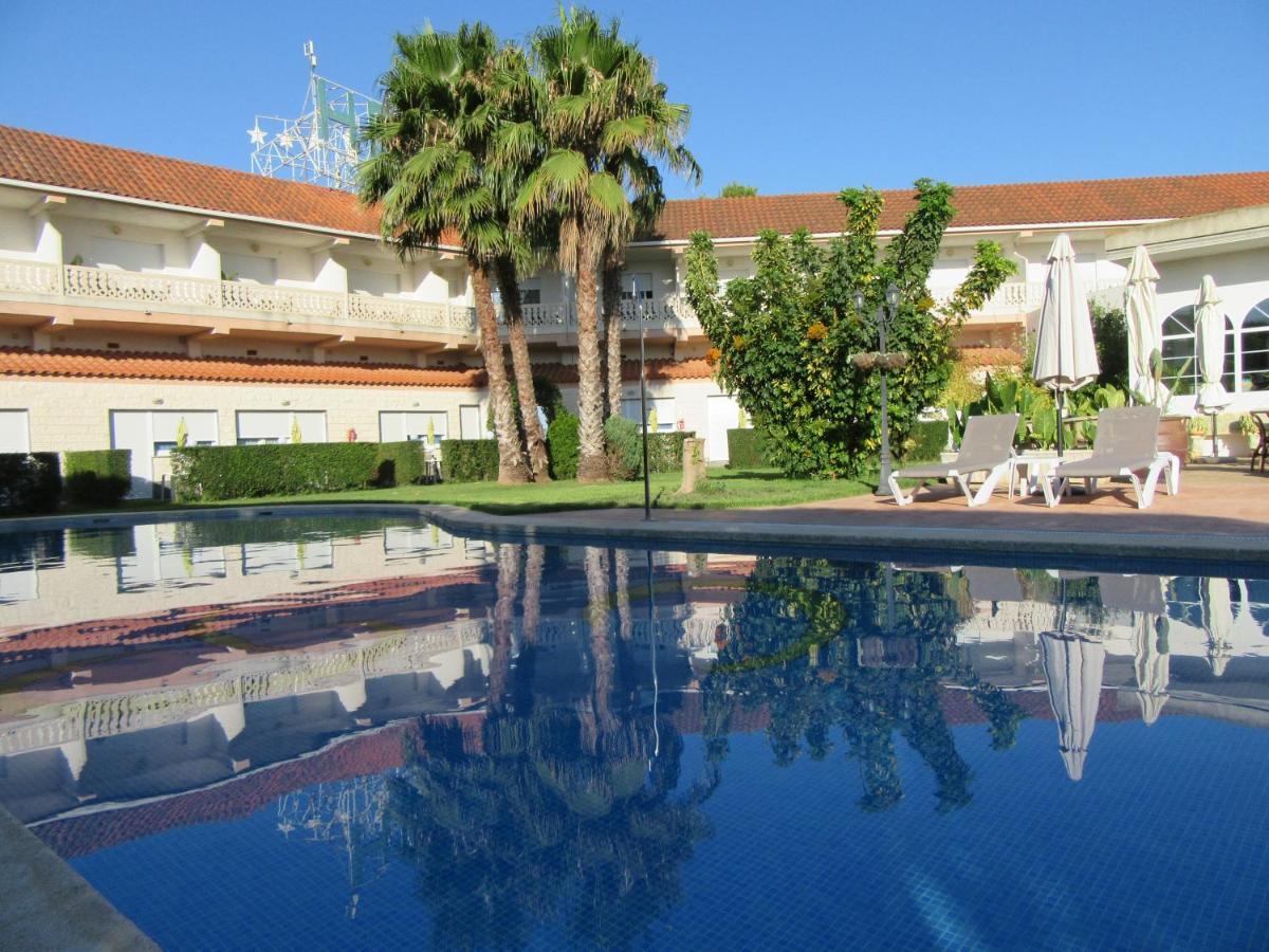 Hotel Crystal Park Винарос Экстерьер фото