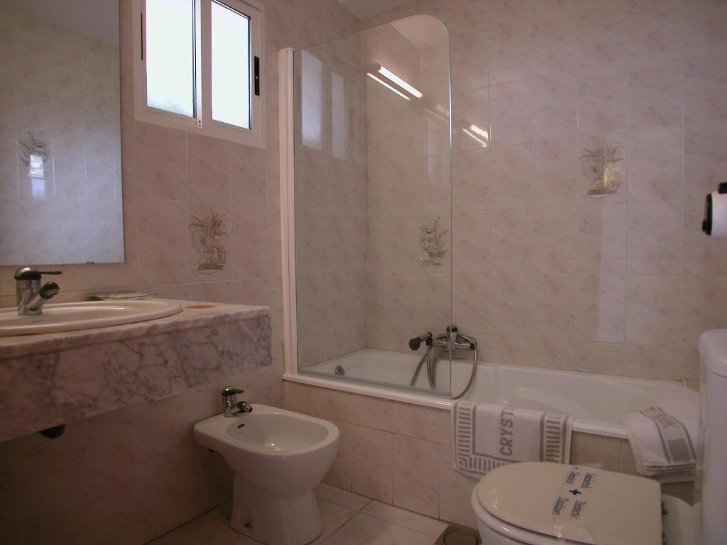 Hotel Crystal Park Винарос Номер фото