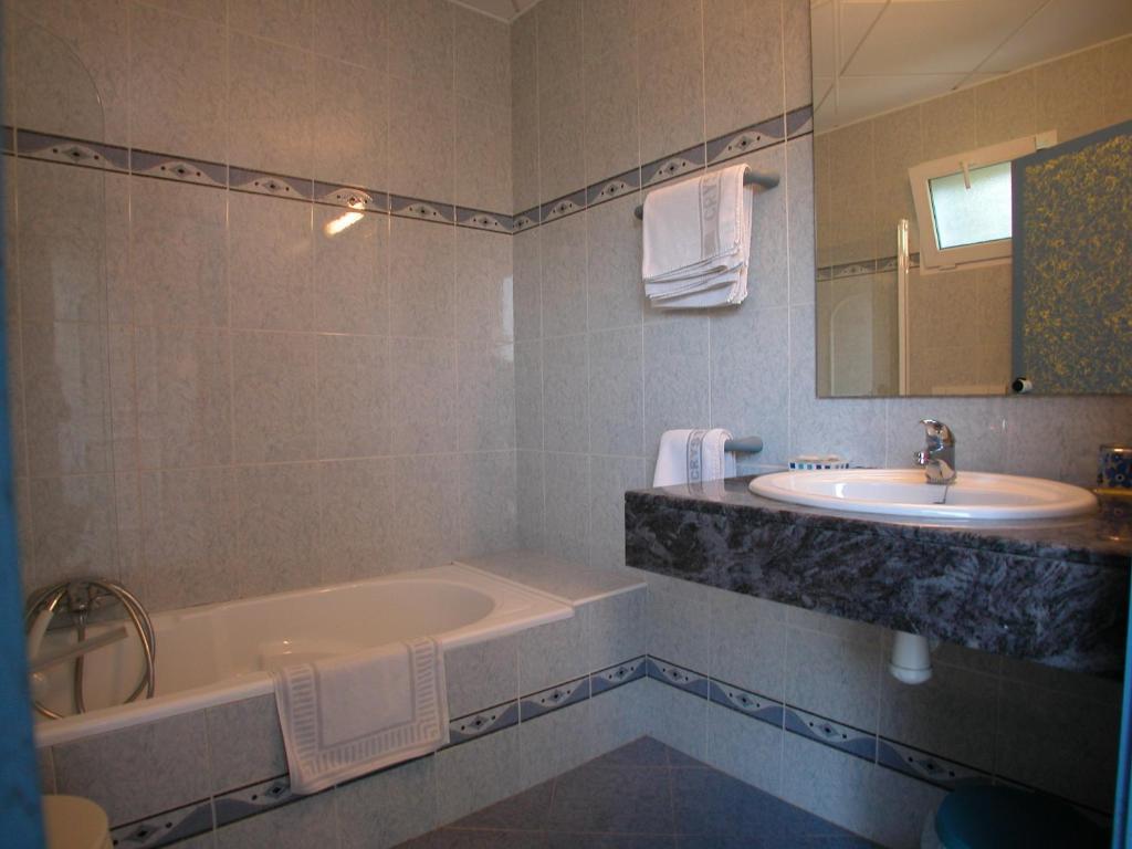 Hotel Crystal Park Винарос Номер фото